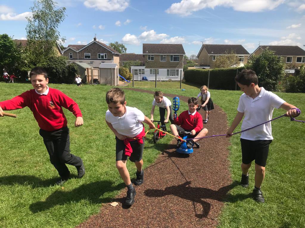 MonktonParkPlay's tweet photo. Travelling in style! @MonktonParkSch @OPAL_CIC #opalschools https://t.co/EQt1a3VCjP