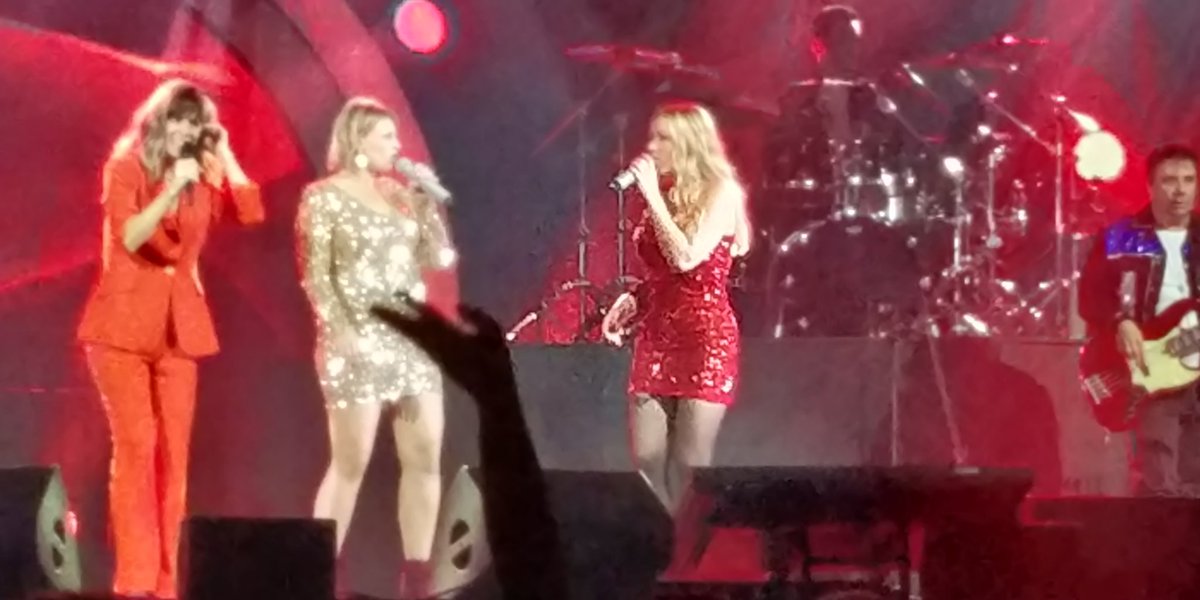 Share to be free tweet media