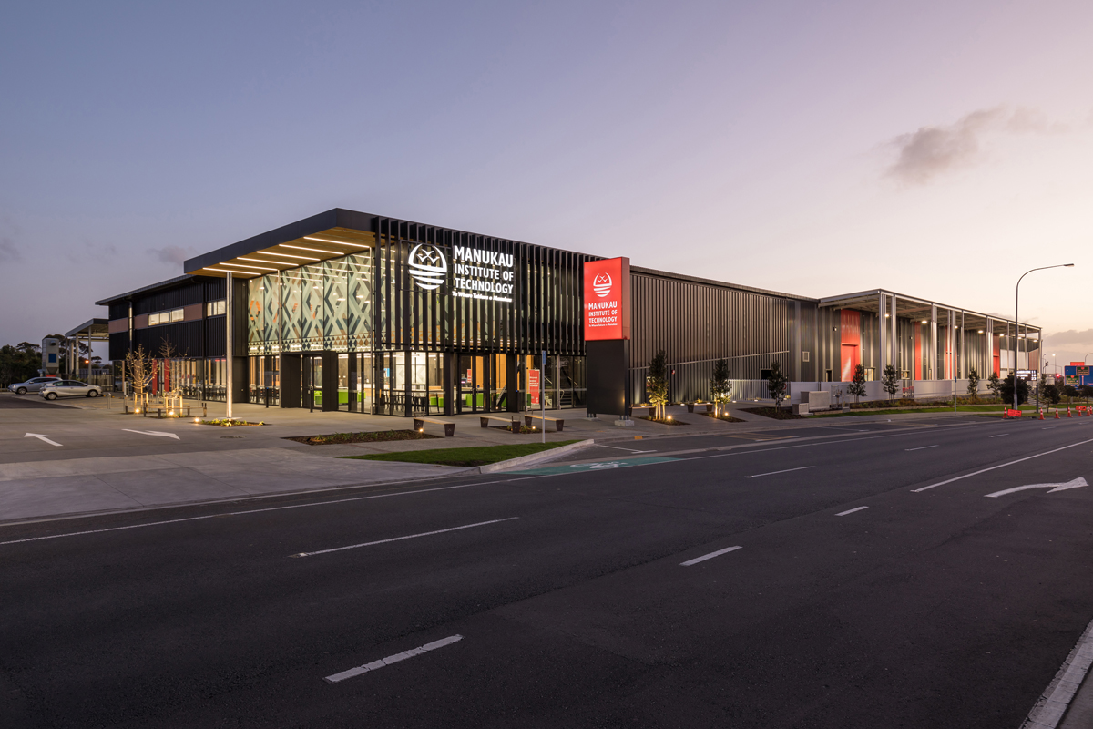 LENewZealand's tweet photo. Join Matt Every and John Sofo to hear about Manukau Institute of Technology’s TechPark. A state of the art and award winning educational facility, that houses the engineering and trade schools under one roof.
 
For tickets visit https://t.co/kumtN7CNX1 

📷 Mark Scowen https://t.co/MZWpV8SIua