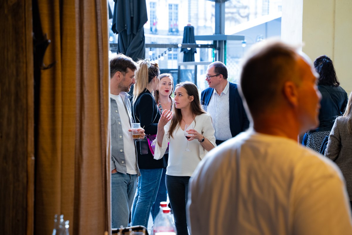 HtmyFR's tweet photo. 🎶 Happy birthday to... nous ! 🎂
Eh oui ! Happy to meet you a soufflé ses 6 bougies la semaine dernière. Comme le temps passe vite🫢
Merci à nos clients, à nos partenaires et à nos collaborateurs pour leur confiance durant ces 6 dernières années !🙌
#anniversaire #6ans #HTMY https://t.co/gmL1cRjiUE