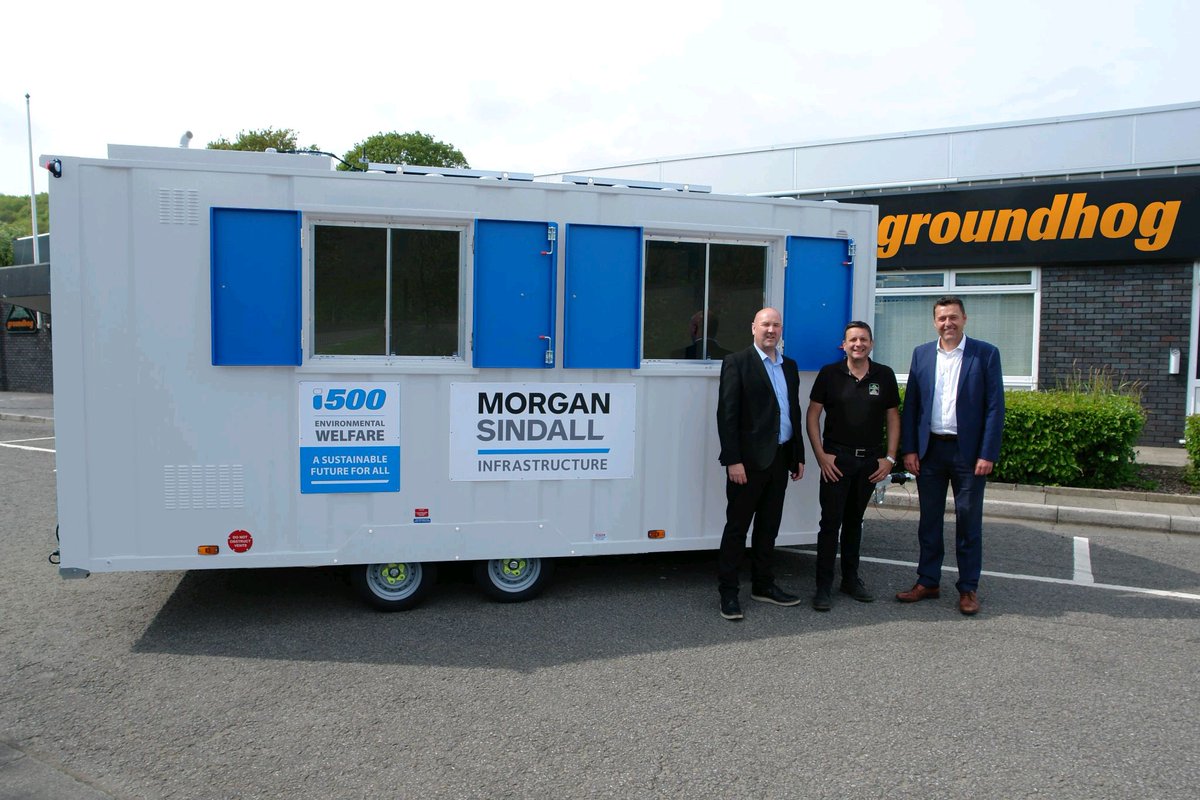 We recently hosted <a href="/morgansindall/">Morgan Sindall Group</a> and had the pleasure of handing over their first i500 Welfare Unit. 

The iRange offers further reduced generator run hours using additional solar panels with an upgraded battery and inverter system 🔋 

#InnovationNotImitation