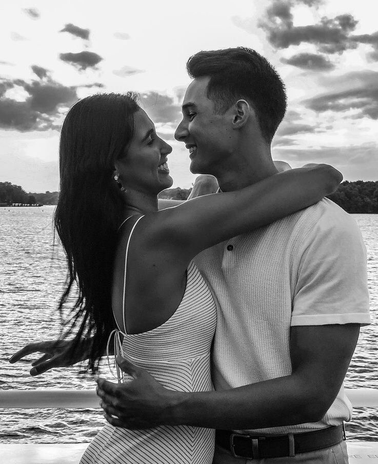 FabiBAEBiesOFC's tweet photo. “mariafabiana_ : The heart knows when the search is over! You are my one in a million, you are a blessing 🙏🏼❤️ Forever yours. “

This two.! 😍 Getting married real soon.!!! 💃🏼💕 https://t.co/z1cErPiU0g