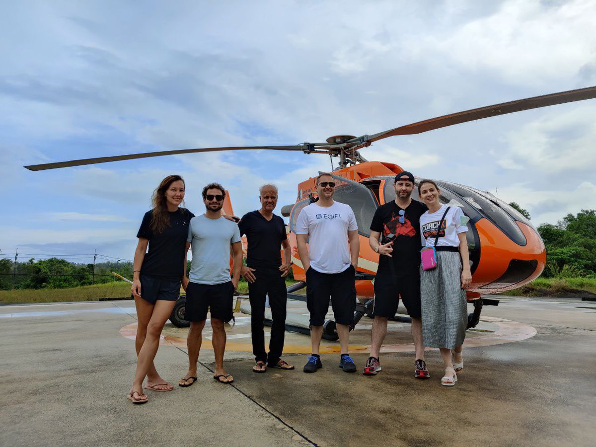 ck_conference's tweet photo. We promised helicopter rides and we delivered! 🚁
Thanks to our amazing guests for joining the #coachkexperience
Marco and Jasmine from @Morningstar_vc
Riaz from @ritestream_nft
Brad from @eqifi_finance
Darren and Anastasija from @Blockbankapp
#coachkconference
#CoachK https://t.co/4osyogjaF8