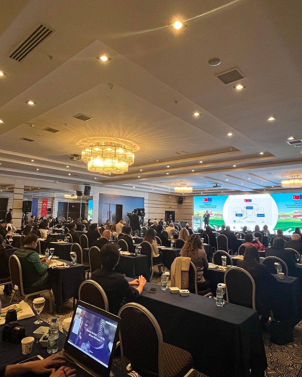 “Süt Değerlidir: Tek İhtiyacımız Kaliteli Süt” Projemize ilişkin çıktıların paylaşıldığı Uluslararası Ağ Kurma Etkinliğimiz, AB Başkanlığı’ndan Çağla Serim’in konuşmaları ve proje danışmanı Prof.Dr.Barbaros Özer’in proje çıktılarını paylaşması ile devam ediyor. <a href="/DiyalogProjesi/">SivilToplumDiyaloğu</a>