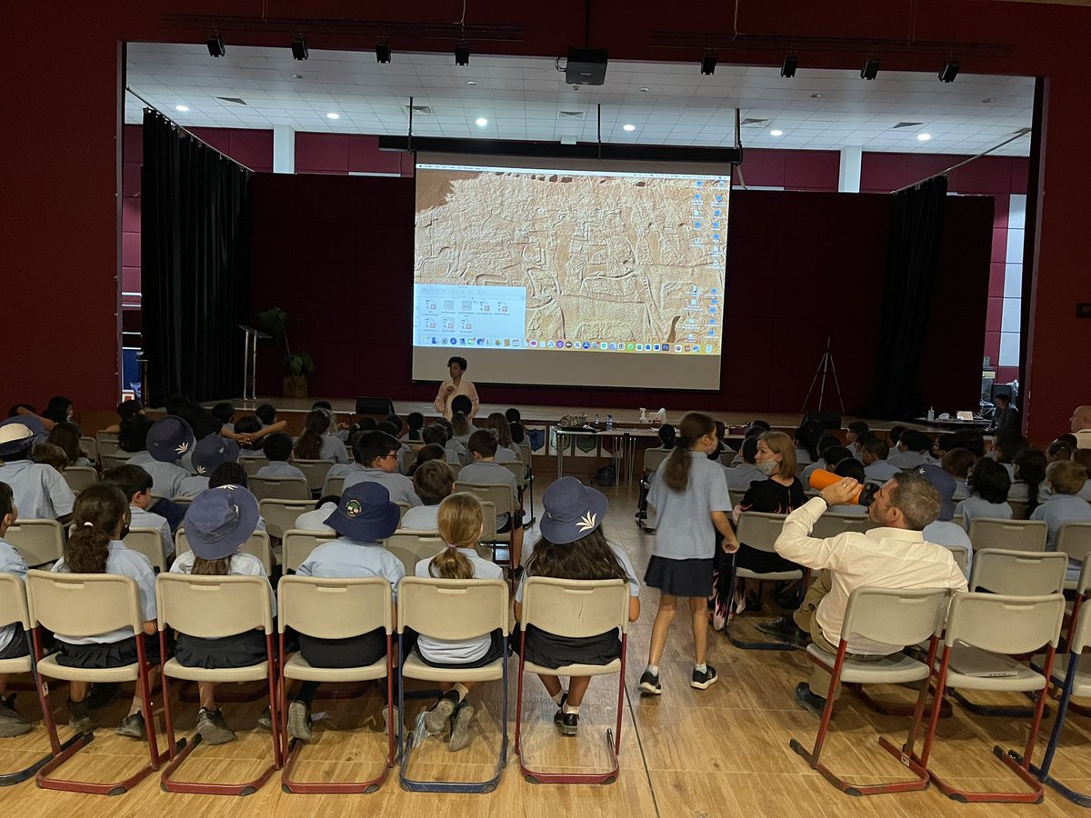 BISRYearFour's tweet photo. #BISRYear4 enjoying an amazing talk from our guest author Hala bint Khalid, learning about her life and why she decided to become an author, illustrator and publisher! 📚 🖊 https://t.co/Ly8dBOFM2y