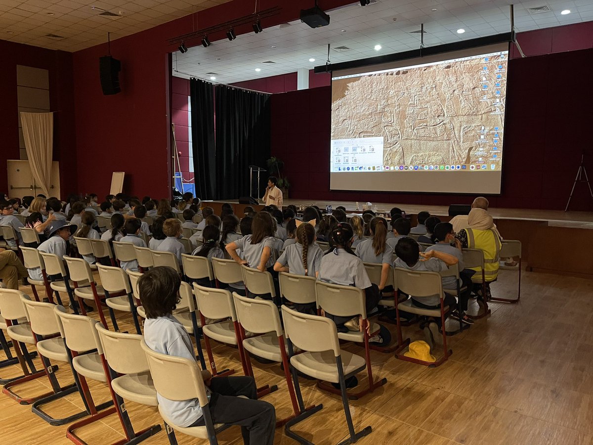 BISRYearFour's tweet photo. #BISRYear4 enjoying an amazing talk from our guest author Hala bint Khalid, learning about her life and why she decided to become an author, illustrator and publisher! 📚 🖊 https://t.co/Ly8dBOFM2y