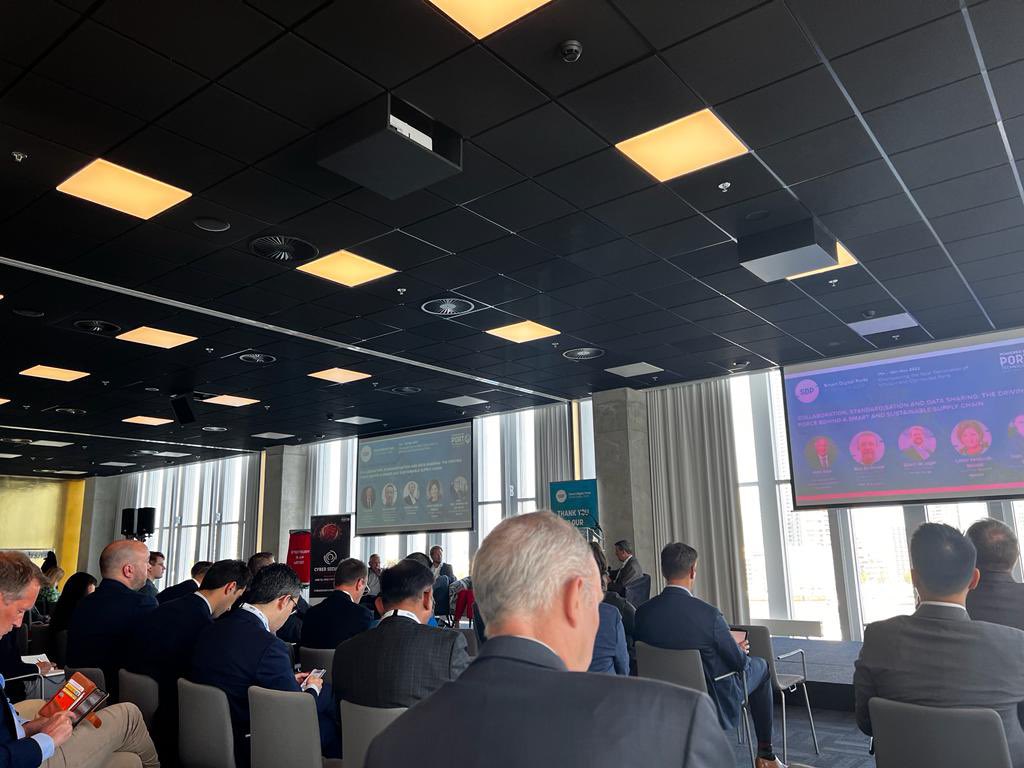 CentreCEMA's tweet photo. #SmartDigitalPortsoftheFuture2022 conference today📍 @PortOfRotterdam attended by IT experts of @DurresPort⚓️to support and undertake contemporary initiatives more efficiently in #portenvironment &amp; #portmanagement in the future! Powered by @CentreCEMA! 📚📉 https://t.co/3rnXPWgL7o