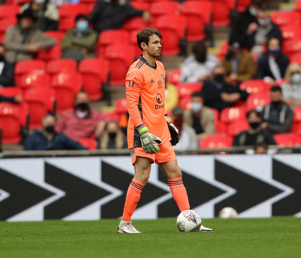 Brandon Hall tweet media