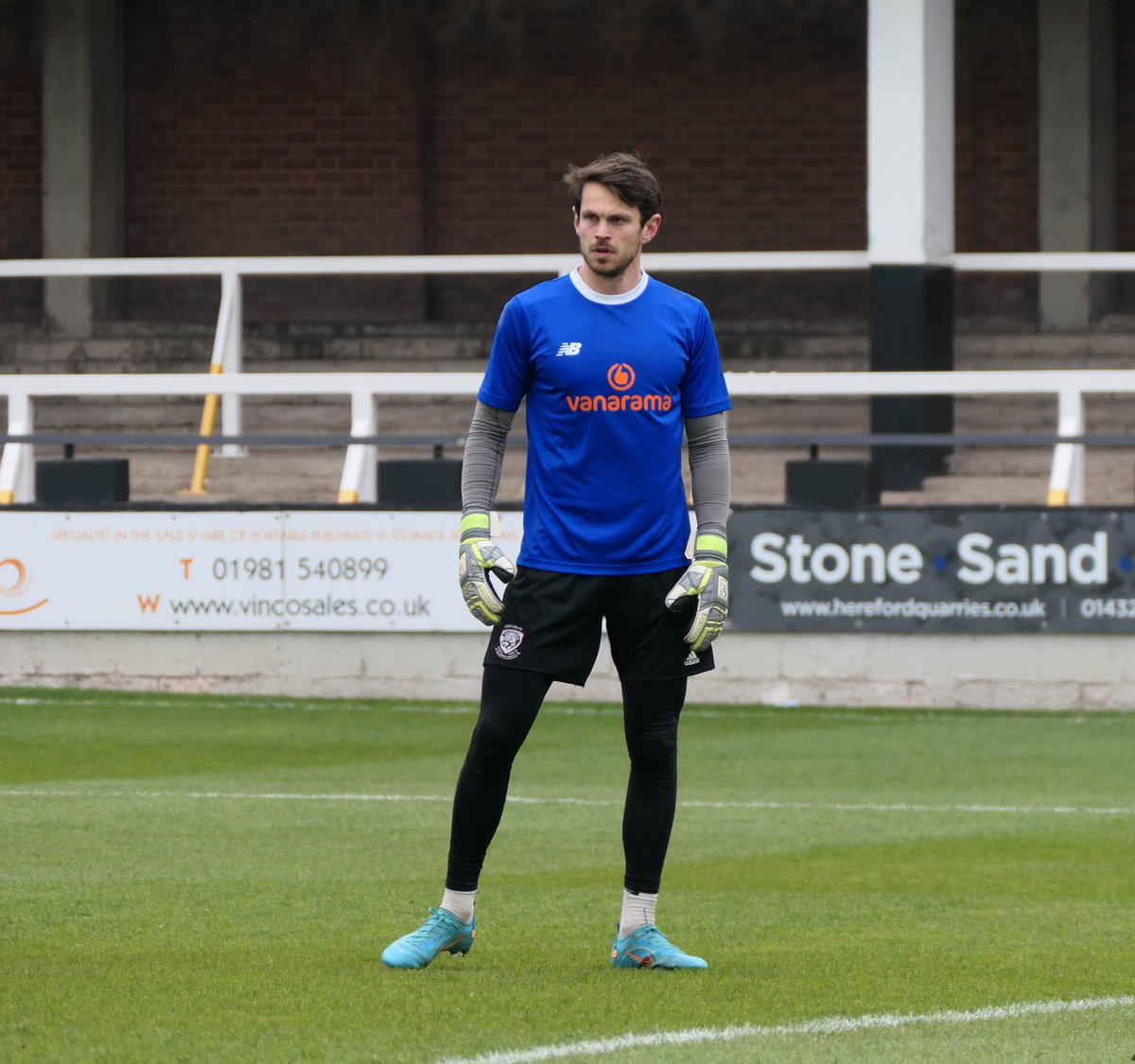 Brandon Hall tweet media