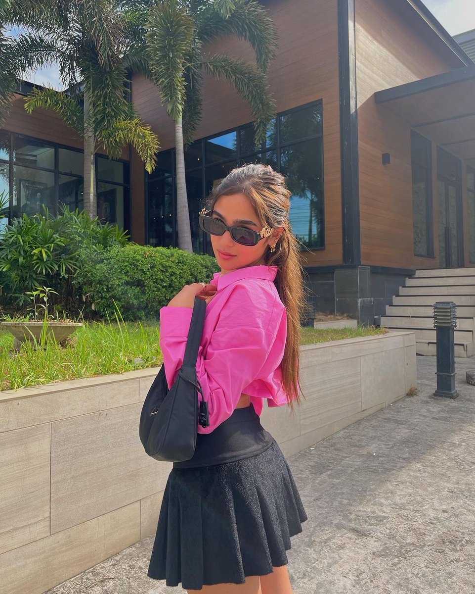 ninangsofkd's tweet photo. Literally The Unbothered Queen❤️‍🔥

#AndreaBrillantes | @iamandrea_b https://t.co/YpGVUFMOou