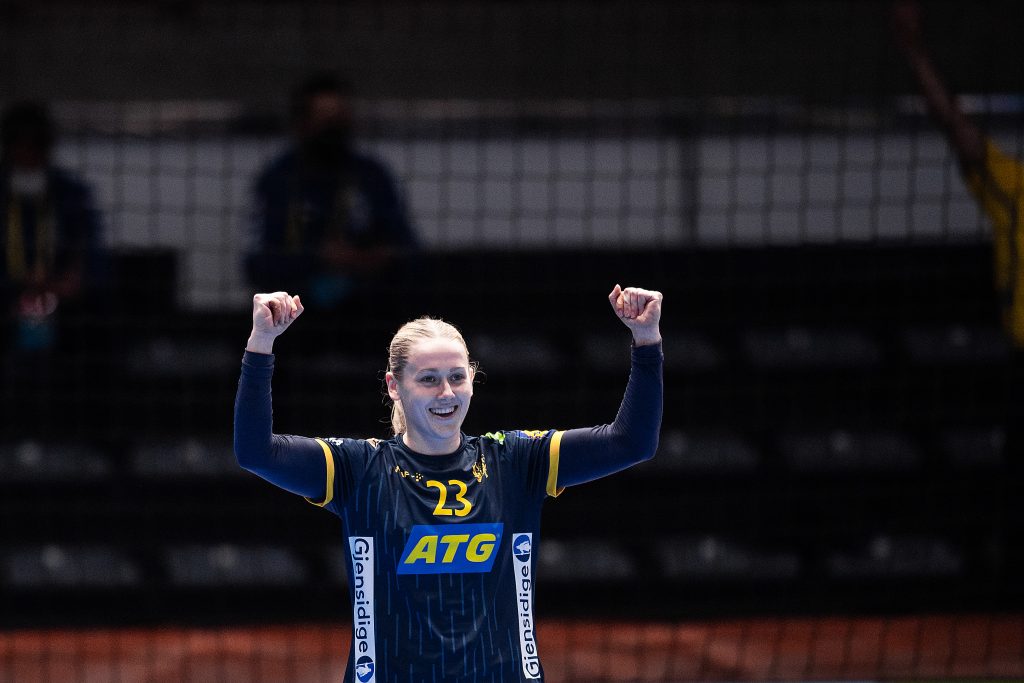HBkanalen's tweet photo. Herning-Ikast bröt Odenses segersvit
https://t.co/li2ttWIMvn https://t.co/0jeVUSrX01