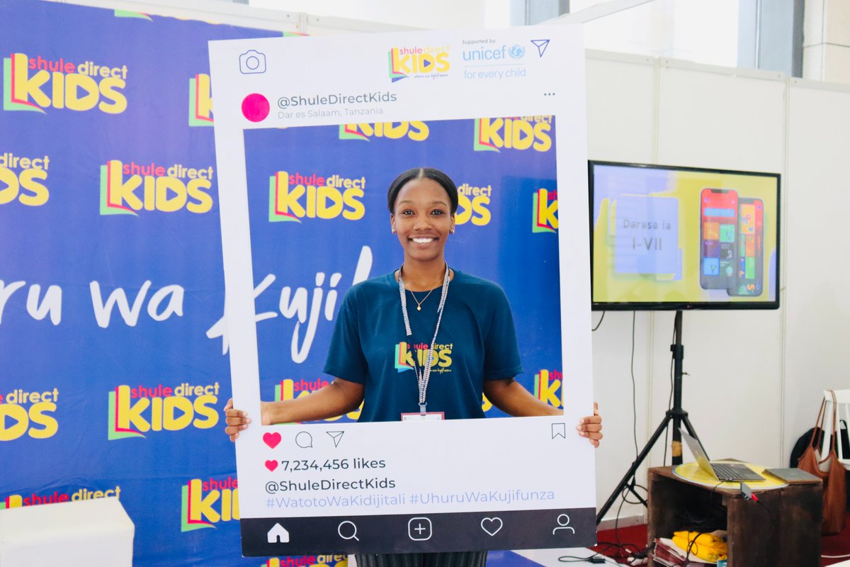 ShuleDirectKids's tweet photo. Mzazi, Mlezi, Mwalimu, Mwanafunzi tembelea banda la #shuledirect hapa katika ukumbi wa Julius Nyerere International Conference Center uweze kujifunza mambo mbalimbali kuhusu majukwaa ya kujifunzia ya kidijitali. 

#IWTz2022 #ShuleKiganjani #uhuruwakujifunza https://t.co/N5uFZ64Eza