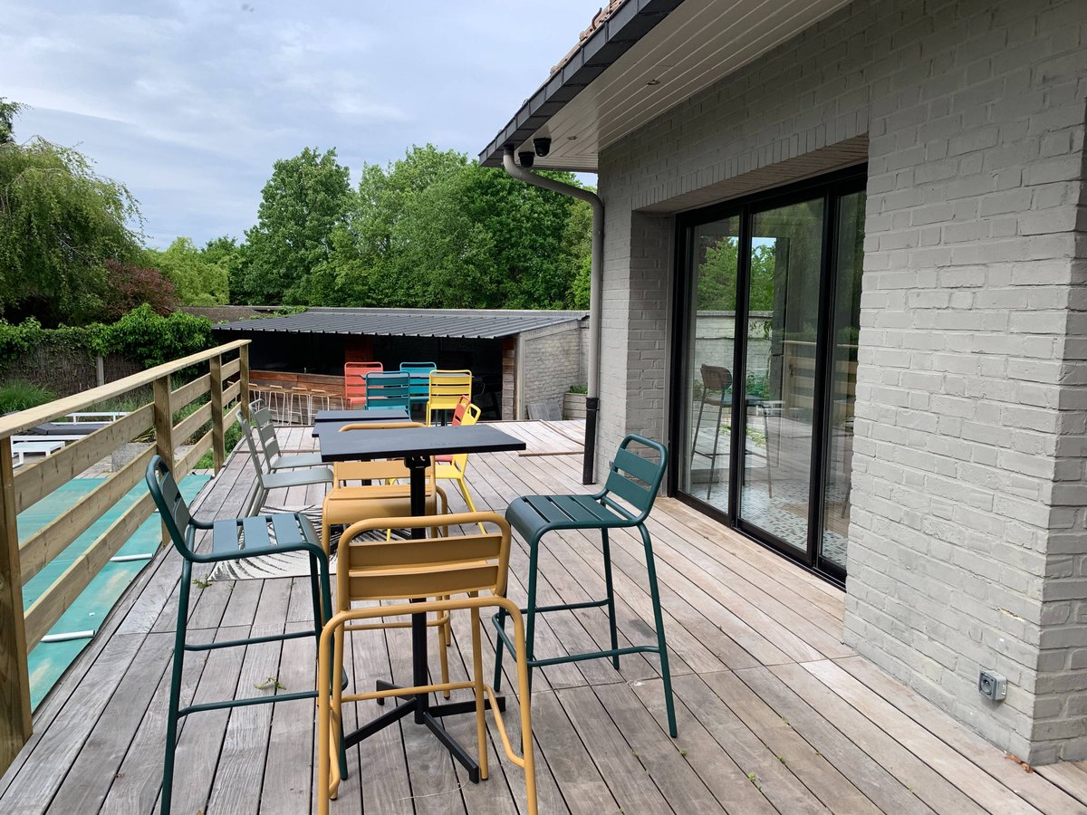LaMobilery's tweet photo. Ça y est, c'est officiel : nous avons emménagé à "La Villa" ! 😍
Verdure, bien être et cohésion sont au rendez-vous 😎
Alors, comment trouvez-vous ces nouveaux bureaux de Lille ? 🫣
#lavilla #lamobilery #newoffice https://t.co/7Xnsta2xzT