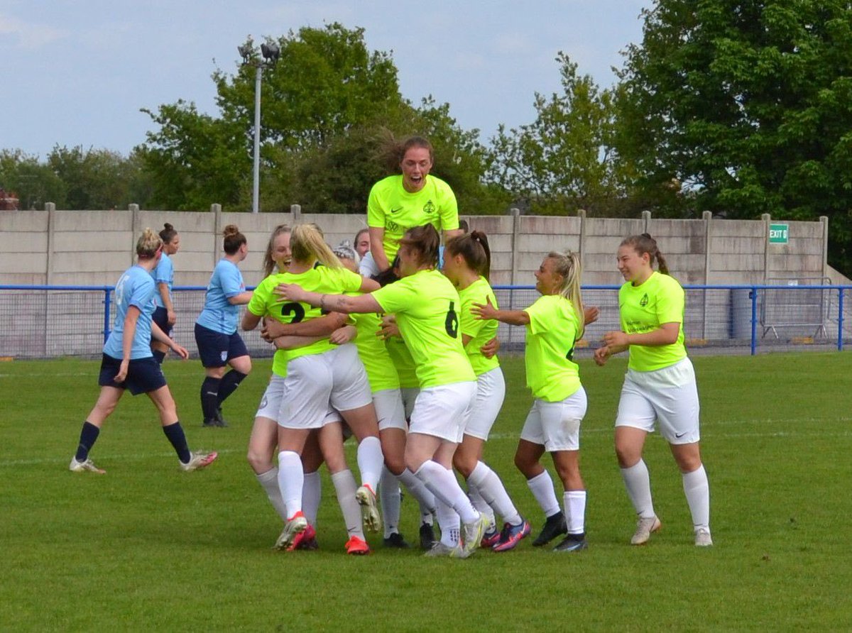 ITS MATCHDAY! 

The ladies are in midweek action tonight as they face <a href="/RedcarFc/">Redcar Town Ladies FC</a> at Harton, where they’ll be looking to continue their fine run of form! 
It would be great to see lots of supporters down in their penultimate home game of the season! 

Venue: Harton Westoe 
KO: 7:30