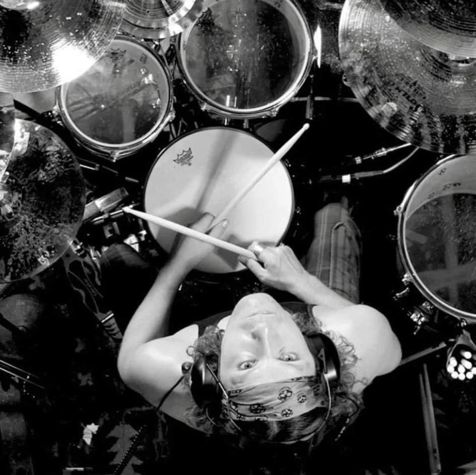 lisedk_t's tweet photo. Happy Birthday Christoph Born 11 May 1966 🥳🥳🥳is #drummer #lyricist #pyrotechnician #fireworks in the German metal band #Rammstein. #ChristophSchneider goes by the pseudonym #Doom Schneider is also a composer, musician. https://t.co/AaBgCgwwRg