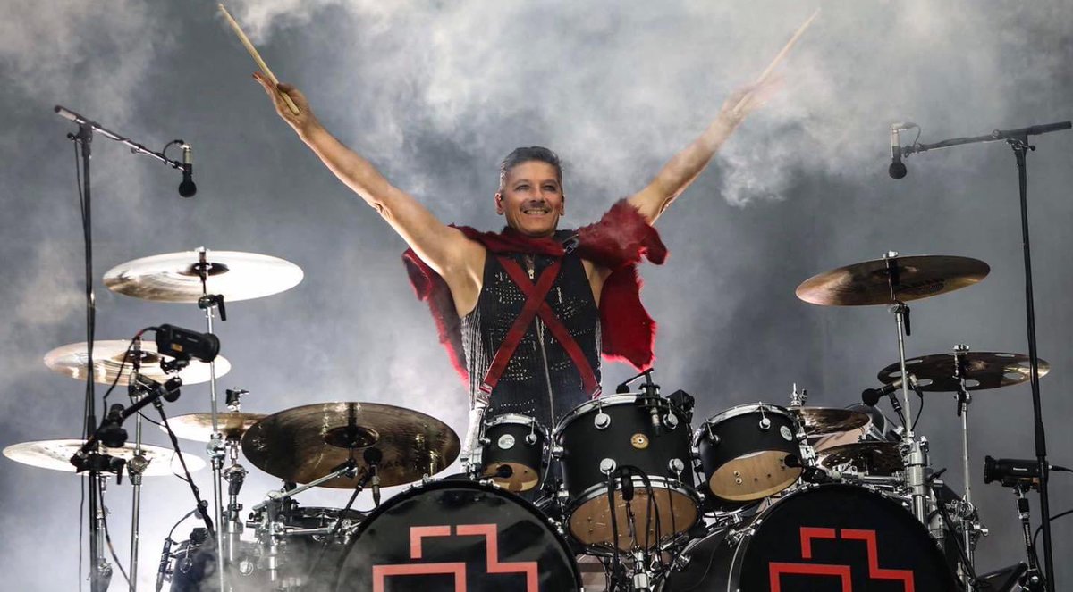 lisedk_t's tweet photo. Happy Birthday Christoph Born 11 May 1966 🥳🥳🥳is #drummer #lyricist #pyrotechnician #fireworks in the German metal band #Rammstein. #ChristophSchneider goes by the pseudonym #Doom Schneider is also a composer, musician. https://t.co/AaBgCgwwRg