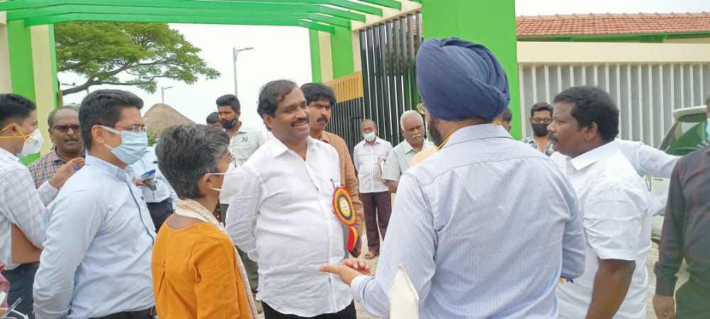 VelmuruganTVK's tweet photo. தமிழ்நாடு சட்டமன்றப் பேரவையின் பொதுக் கணக்கு குழுவின் சார்பில் இன்று சென்னை மாவட்டம்,சென்னை நதிகள் மறு சீரமைப்பு திட்டத்தை பார்வையிட்டு ஆய்வு செய்தோம்.
இடம் - அடையார். https://t.co/TcW7gwRYfa