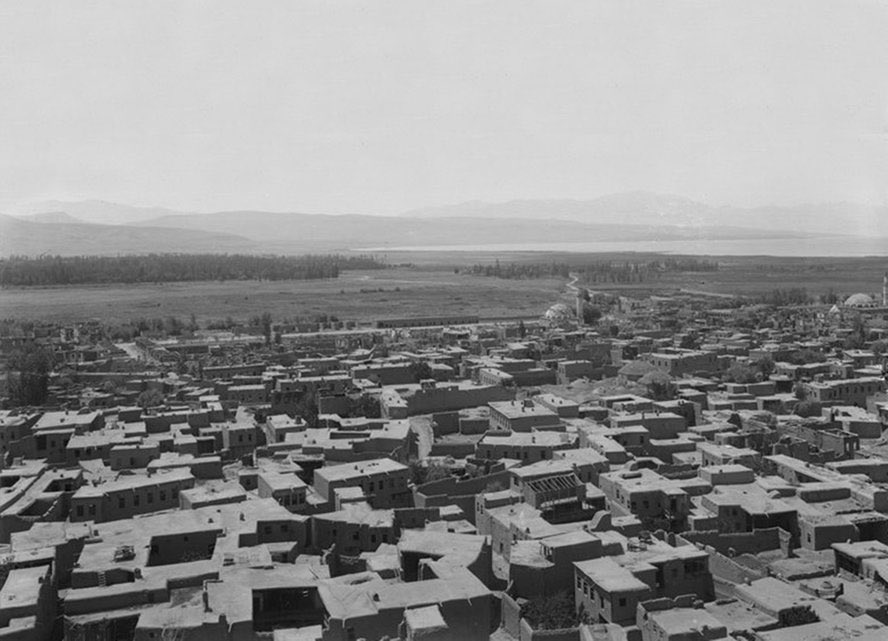 TushBaA's tweet photo. Eski Van şehrî 1916 #Tuşba https://t.co/E7Poy3nvB3