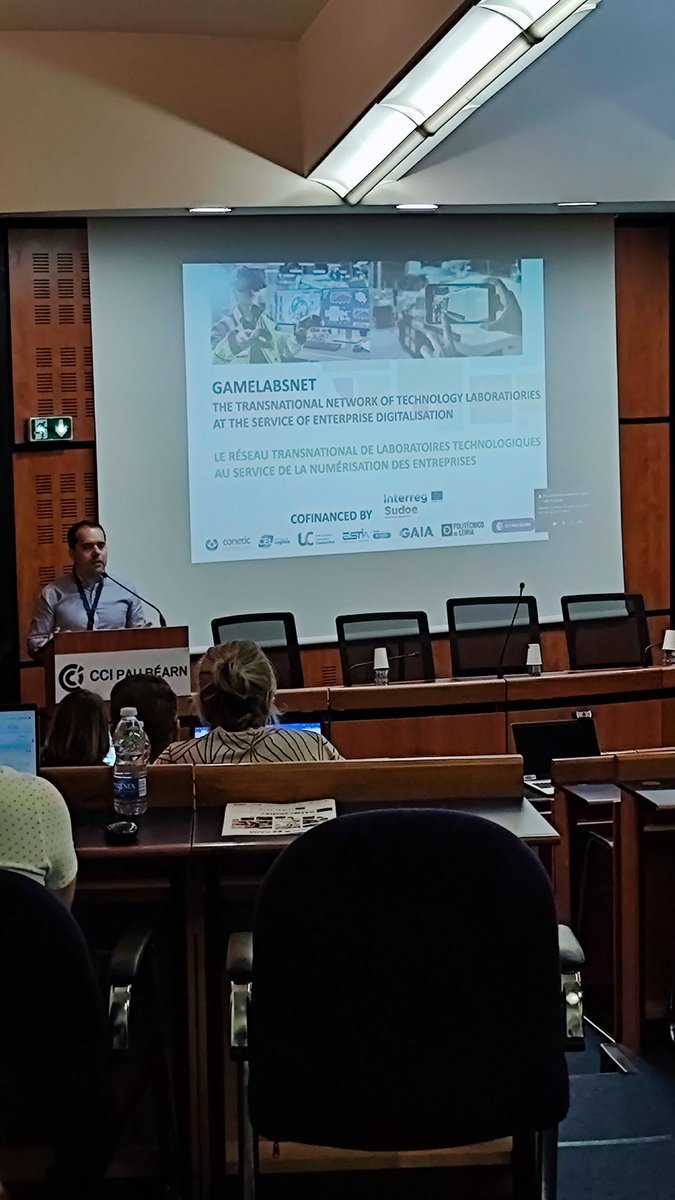 jrlopezbenito's tweet image. Empieza el Transnational Workshop @gamelabsnet de la Red Transnacional de Centros de Demostración (Labs) de Tecnologías de #Videojuegos y #Gamificación en @CCIPauBearn. @CreativiTIC presentaremos @AugmentClass #metAClass, el portal de la #RealidadAumentada para el #metaverso 😃🚀