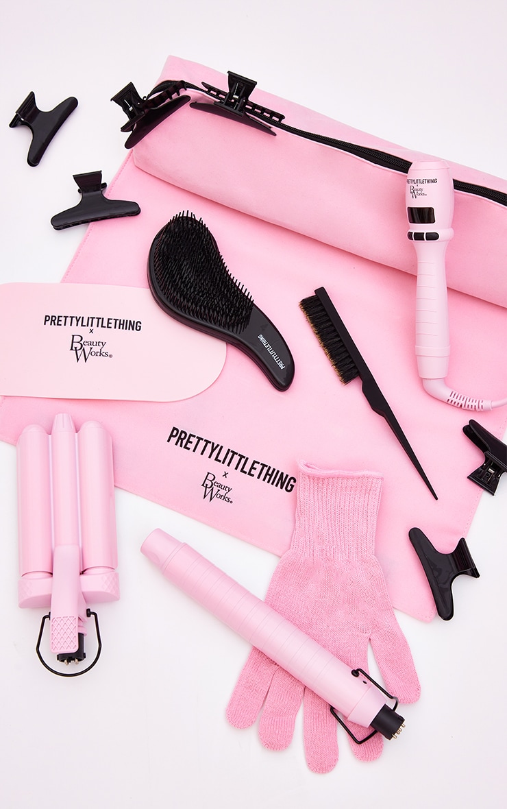 OfficialPLT's tweet photo. LIKE to WIN this PLT x Beauty Works Convertible Styler (Accessories Bundle) worth £161 💗💸

*Must be following @OfficialPLT https://t.co/iUzjQo4VZD