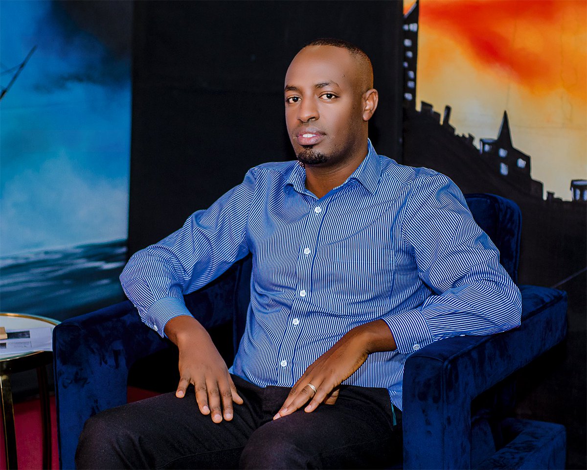 isangostar's tweet photo. Umuyobozi ushinzwe ibikorwa muri Vision Technologies Company Gisoda Albert aganira na Sibo Orgene mu Kiganiro #TheTrueService yavuze hakiri imbogamizi ku abaguzi bita ku kugabinyisha ibiciro batitaye ku gaciro ka servisi bahabwa. https://t.co/aTV8M5exbm