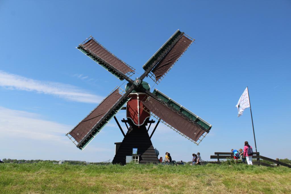Zaterdag 14 mei #molendag <a href="/KaagenBraassem/">Gemeente Kaag en Braassem</a> met leuke activiteiten bij de molens #uittip #cultureel #kinderen 10 minuten van #amsterdam #leiden Bezoek onze website met alle details over de viering bit.ly/3KXaKtu