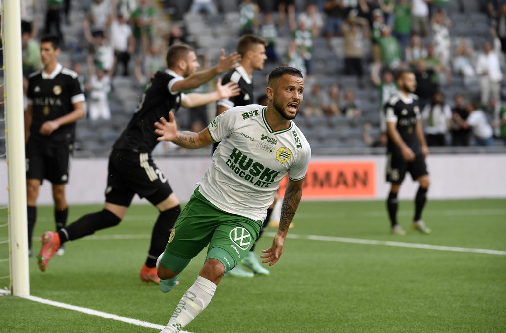 TheTransferEx's tweet photo. Celtic are in advanced talks with Hammarby over a deal to sign left-back Mohanad Jeahze.
It is understood the 25-year-old Iraq international has told the Swedish club he wants to move to Scotland, with Champions League football next season all but confirmed. #jeahze #CelticFC https://t.co/ss2t8AF5gz