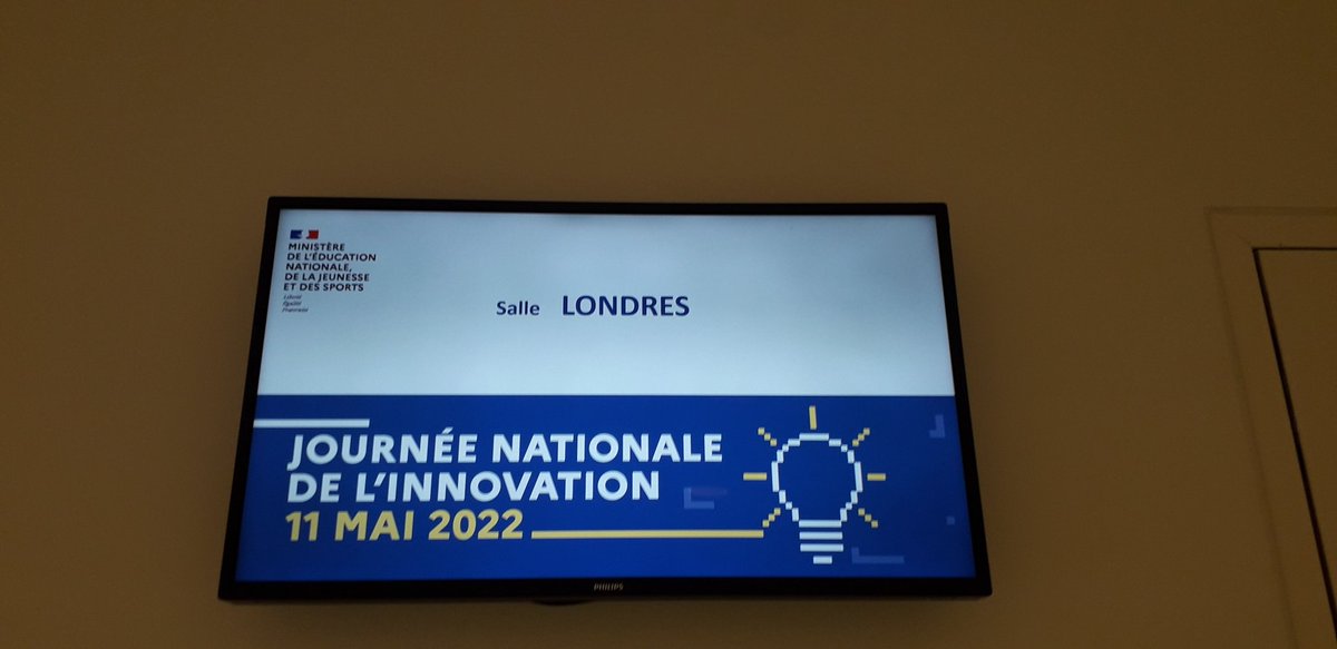 lab110bis's tweet photo. L'équipe est à la #JNI2022 pour partager méthodes, ressources et bonnes pratiques de #codesign #facilitation #innovationcollaborative avec les participants ! C'est parti 🚀 https://t.co/E8uSxBkrN0