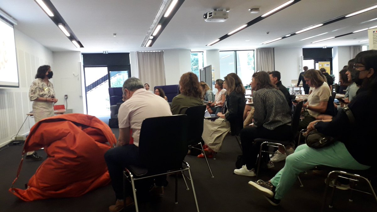 lab110bis's tweet photo. L'équipe est à la #JNI2022 pour partager méthodes, ressources et bonnes pratiques de #codesign #facilitation #innovationcollaborative avec les participants ! C'est parti 🚀 https://t.co/oewrdYnJQ4