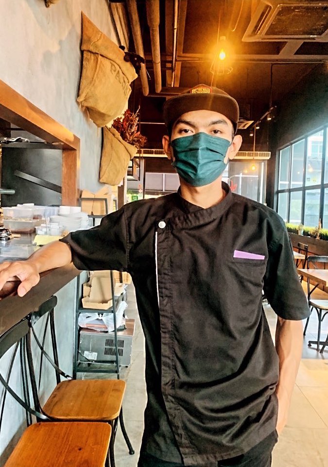 Selamat hari raya maaf zahir batin 🤝