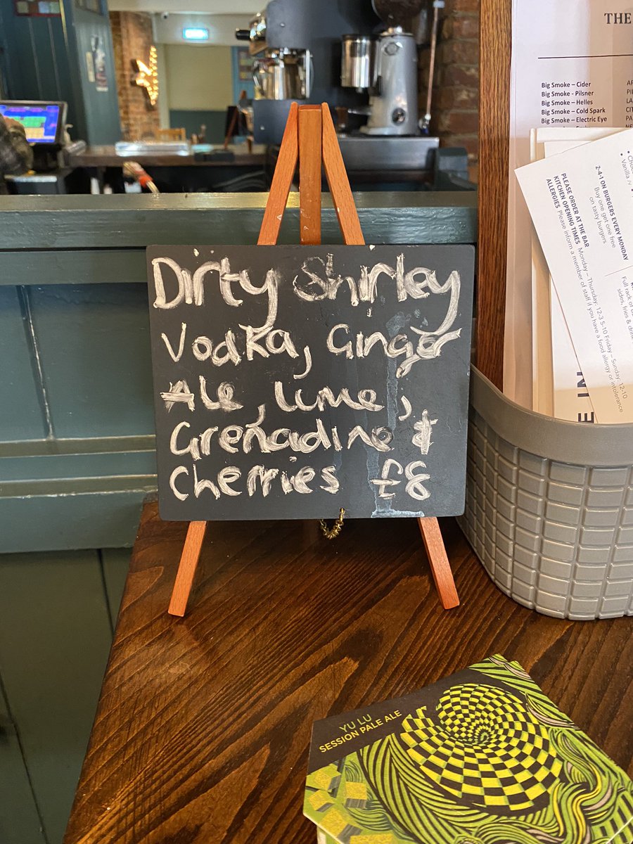 CocktailCreds's tweet photo. @jeffmorgen Read the article a couple days ago.  Saw this in a trad pub in an English market town yesterday.. bad ideas travel fast https://t.co/yN0uvd9r0W