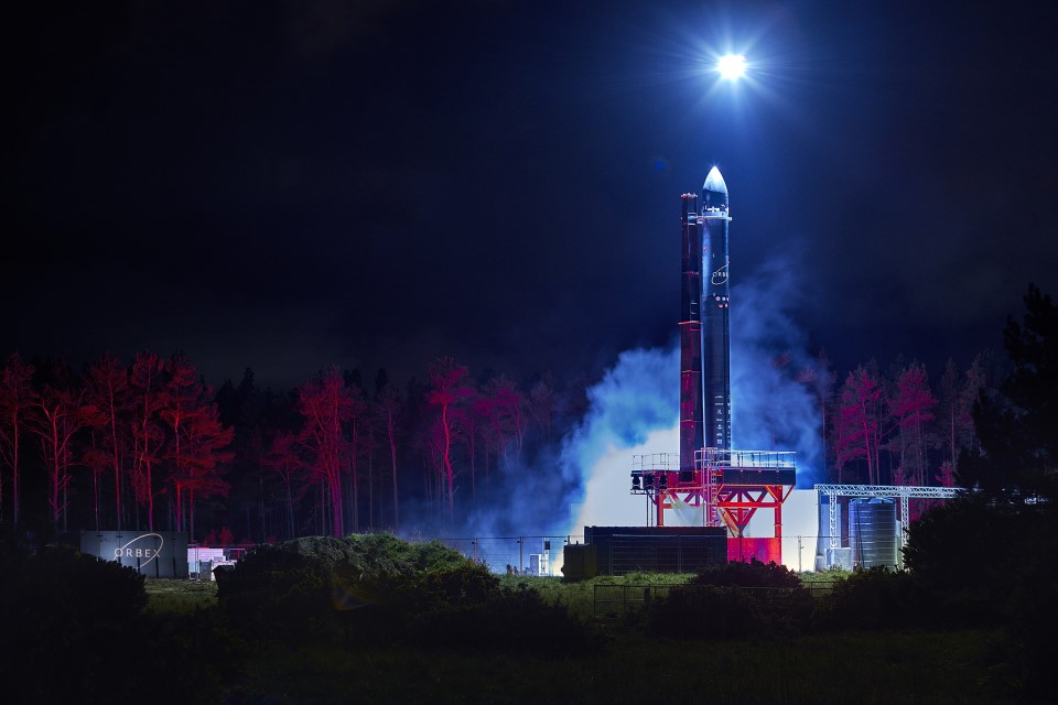 spacegovuk's tweet photo. A beautiful sight! 🚀

The 19-metre-long @orbexspace Prime micro-launcher rocket sits on its test launch pad in Kinloss 🏴󠁧󠁢󠁳󠁣󠁴󠁿

Unveiled for the first time, the Prime rocket is set to launch from @SpaceSutherland #LaunchUK

👉 https://t.co/u3hk1KqeHD https://t.co/Px7zGMvKcP