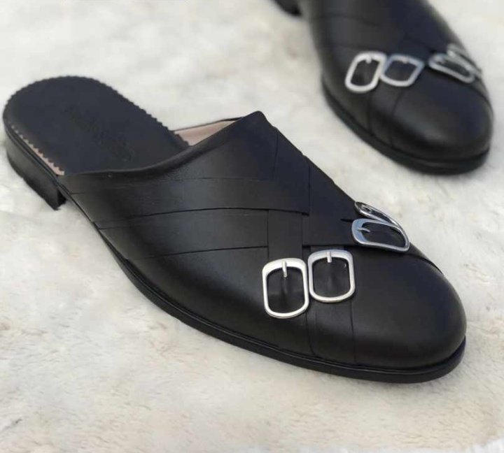 sshhh_bespoke's tweet photo. @aproko_doctor @Qilohealth Patronise me for your quality handmade shoes

1st frame - N8000
2nd frame - N13000
3rd frame - N8000
4th frame - N13000

Location: Lagos,Nigeria
DM to place your order https://t.co/28HRa1pSia