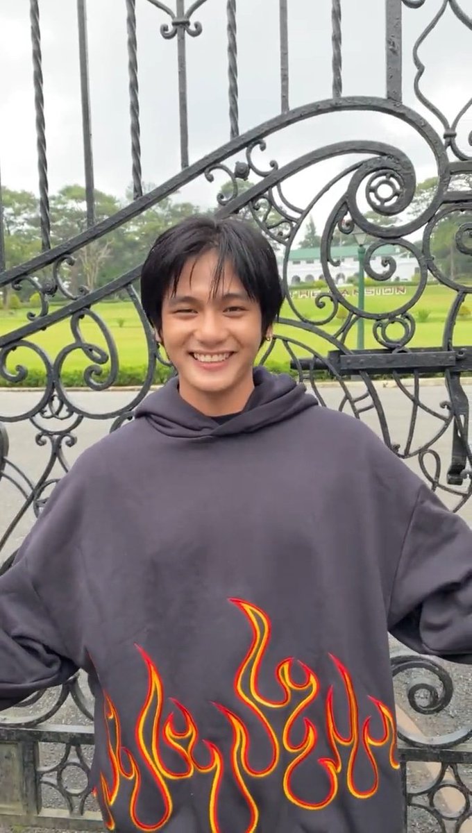 KaiTineOFC's tweet photo. Our Handsome Best Boy, Dustine Mayores! 💚

#DustineMayores | @dustinemayores9 https://t.co/C2b2CKAYk4