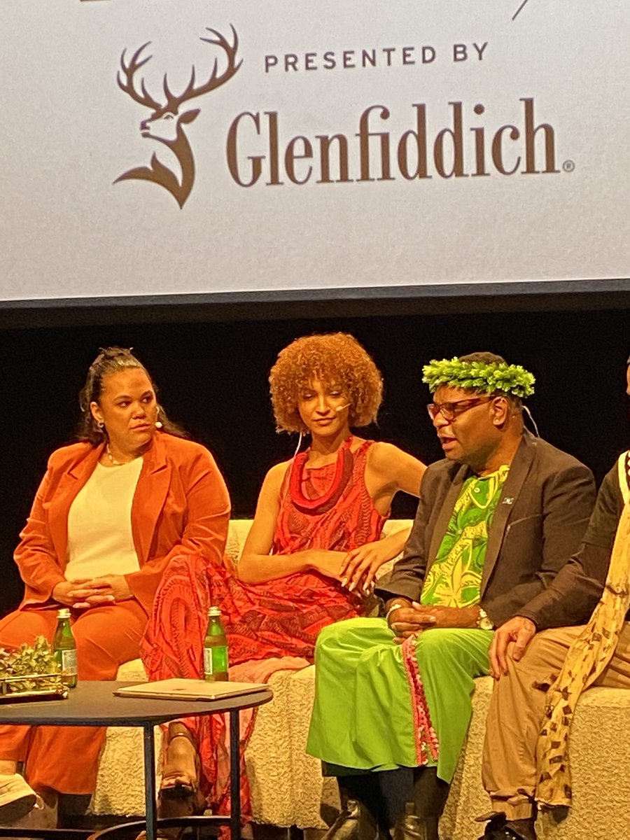 iristorm's tweet photo. Indigenous designers can share their country and Narrative as part of the creation of their garments #senemalawapi #connectiontoland #storytelling https://t.co/bFqpquq7D8