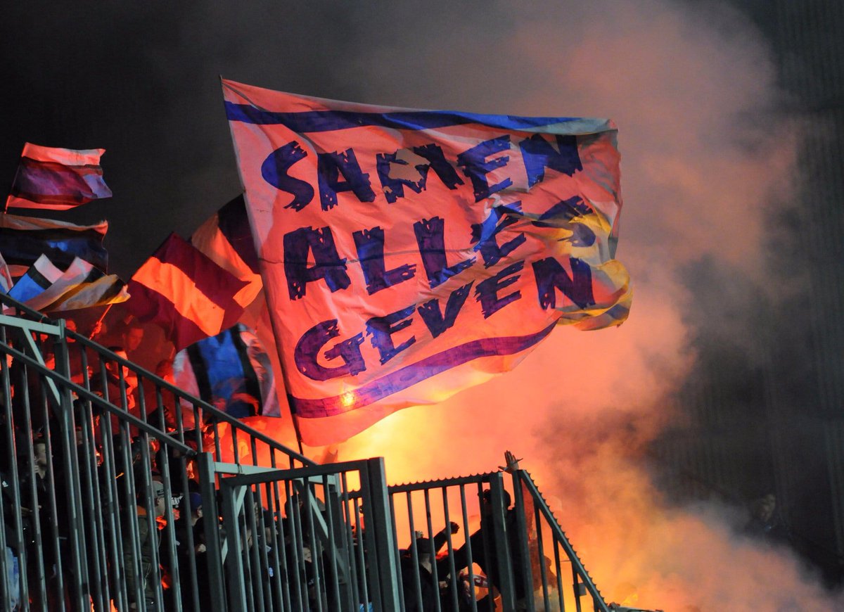 OldiesDTC1's tweet photo. Nog maar een tiental kaarten te koop (zonder  voorrangsregeling). Samen alles geven! #einGRA

De laatste kaarten koop je hier: https://t.co/HfLJIJPTcR

#iedereengaat 👊🏻 #OldiesDTC
#AwaydaysAreTheBestDays 💙 https://t.co/fGgwfomKdY