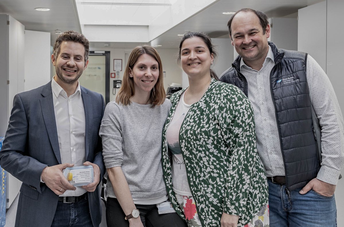 startups_health's tweet image. Congratulations to our member #LifeMatrix who made it to the final-three yesterday at the leading award @zkb_ch Pionierpreis @technopark_zh ! Our CEO Olivia was here to support LifeMatrix, a fantastic startup that develops biomimetic implants for heart and blood vessel surgery!
