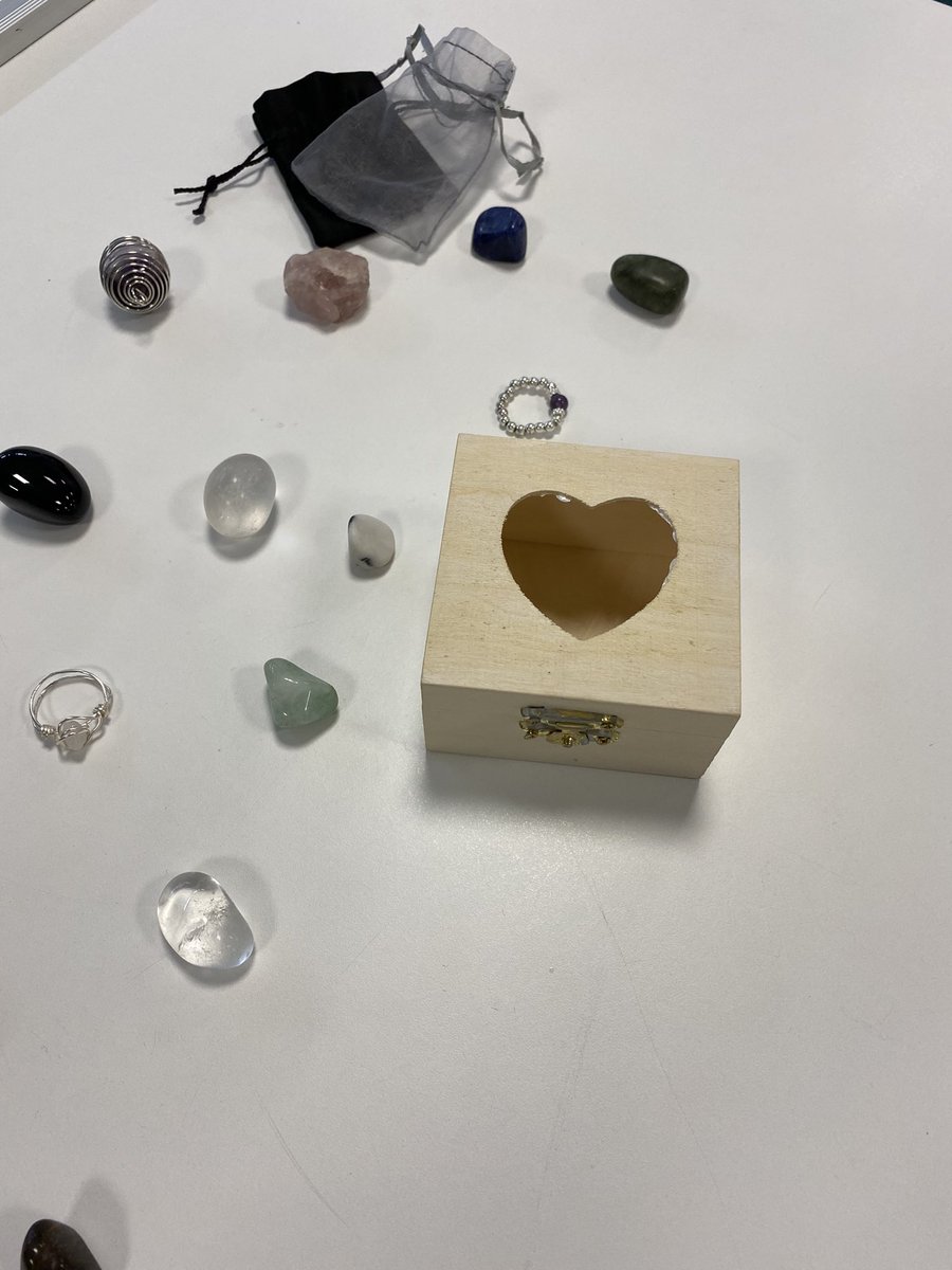 Day 2 of #BryntirionDragonsDen is underway with another 25 teams of <a href="/BryntirionComp/">BryntirionComp</a> Year 9 pupils pitching their <a href="/Velindre/">Velindre Cancer Charity</a> fundraising ideas to panels of business experts! The standard of work is excellent 👏💚🐉