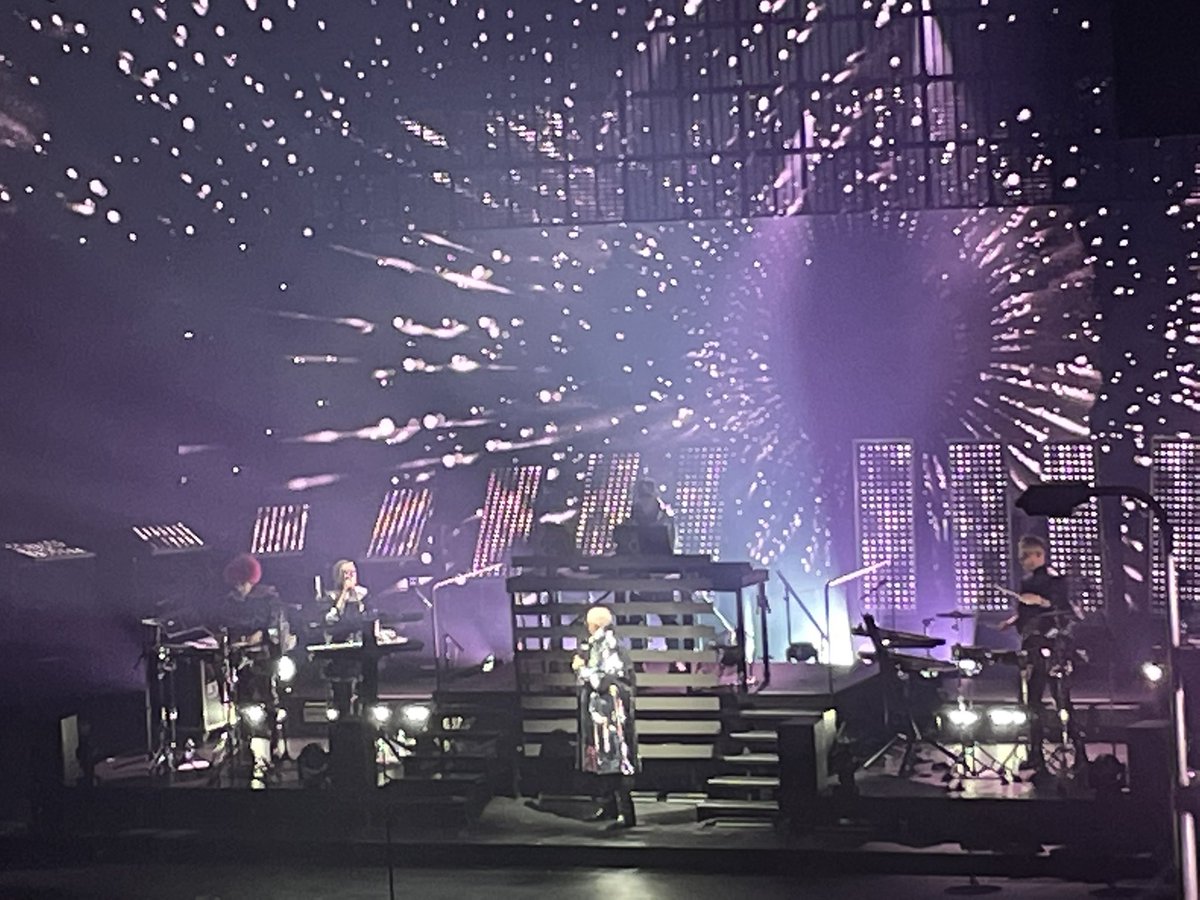 AnnaPompole's tweet photo. Thank you guys for bringing me back in my sweet sixteen! A couple of hours of music, lights, colors and joy, because… the music plays forever! @petshopboys @Lowetennant #dreamworldtour https://t.co/90eGvI008i
