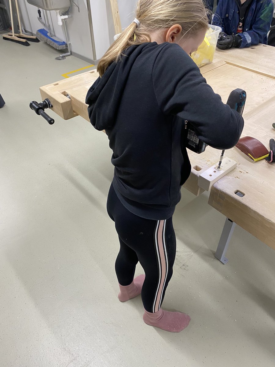 Today visited the Ojanpera School in the municipality of @LiminganKunta .  They are an International <a href="/iborganization/">International Baccalaureate</a> School and emphasize global citizenship and Bilingual education. 

@FulbrightFin #fulbrightFinland #FLGSFinland @IREXintl <a href="/ECAatState/">Educational & Cultural Affairs—U.S. Dept. of State</a>

<a href="/EUSD/">EUSD Schools</a> #ChooseEUSD <a href="/AppleEDU/">Apple Education</a>