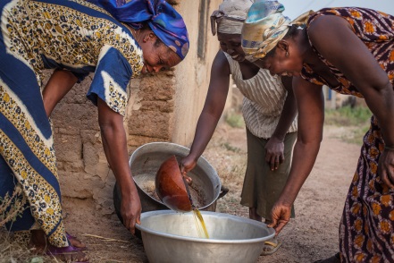 VillageAid's tweet photo. Are you interested in the work we’re doing at Village Aid and want to get involved? Why not sign up to become a regular giver today?

Visit https://t.co/eYHgNZwy06 to sign up

Image @floriophotoNYC https://t.co/TGZkCc3j6C
