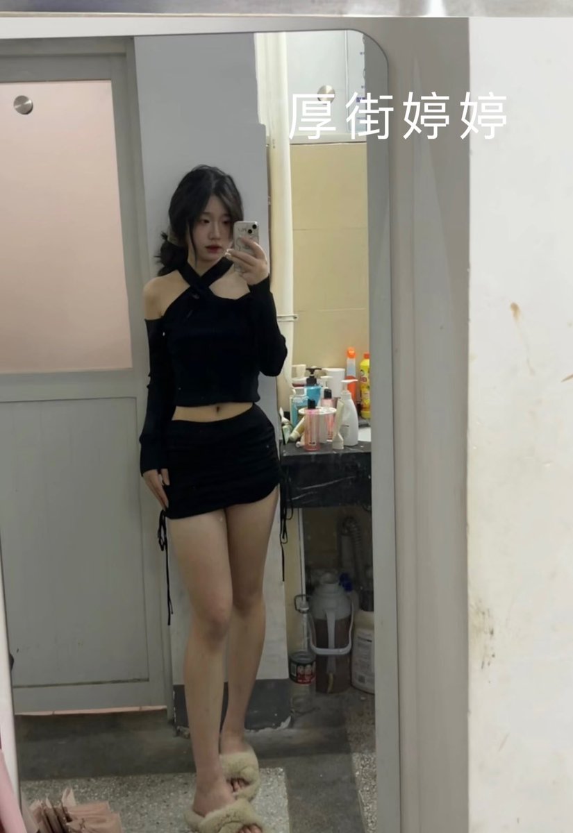 ting76648322's tweet photo. 好多哥哥都说想看露脸照片 满足你们哦 本人照片 希望不要到处传播  
#厚街 #兼职 #线下 https://t.co/gcOwVAI65a