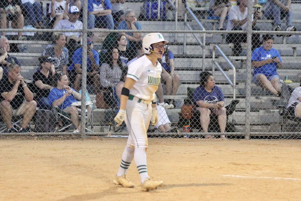 sbcoachbelfield's tweet photo. End of a HS career for @kaylynb_33 She’s one of the best in my book. She has a lot of people say “She’s so talented!”  Well truth is she simply puts in a ton of work. Been a JOY to watch her compete in the @Gm4Sports Conference. On to @StarsColemanBel and @LipscombSB https://t.co/jVol2hyIwV