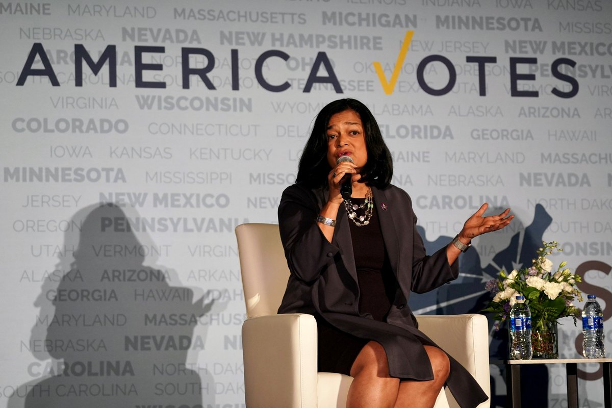 AmericaVotes's tweet photo. Weβre thrilled to kick off day two of #AVSummit2022 with an inspiring conversation with @RepJayapal and @SEIUβs @MariaLPeralta1 about what's coming up on the Hill this spring and messages that will resonate with voters in the fall. https://t.co/YdRsq5uPtV
