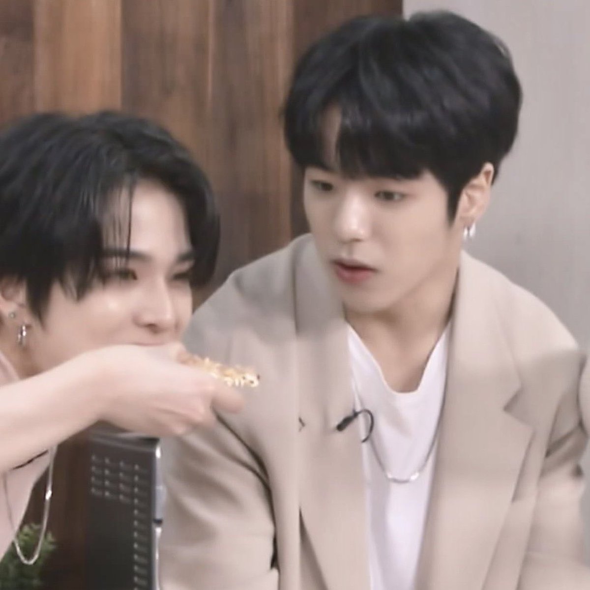 Pony0s's tweet photo. ม่ายให้เอ็นดูยางงายหวัย🥺🥺 https://t.co/vHxNwHpM0F