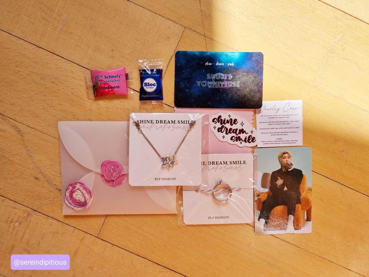sereindipitious's tweet photo. Thank you @plpdesigns_ for the lovely set and @_shuki for organizing the GO 💜 I can't wait to wear these pieces outside. 💃🏻 https://t.co/ca2y88xGSI