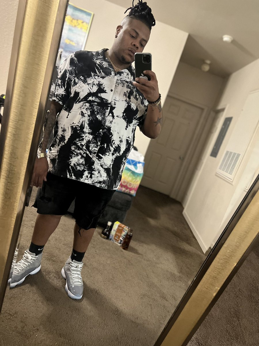 PhatMan2phresh's tweet photo. I say I make 3️⃣hirty 1️⃣ne look good❕Ain’t Shyt getting old round here❕💪🏽😈♉️5/10/91 https://t.co/nwkasQWANt