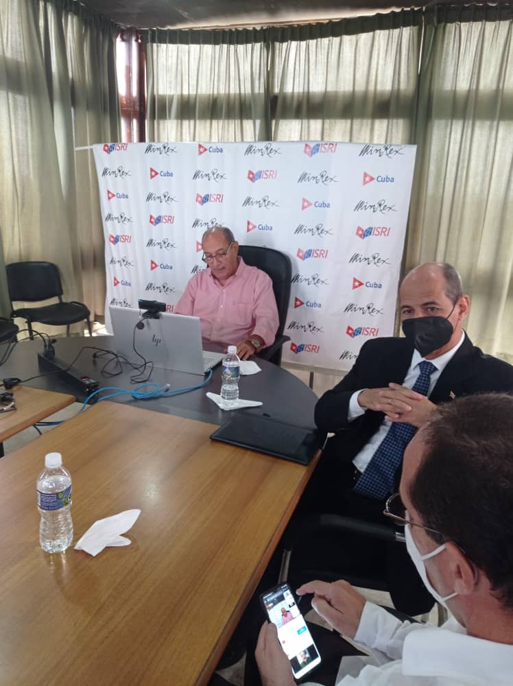 ISRICuba's tweet photo. Intervención especial de @atilioboron en el Seminario de Relaciones Internacionales "#ISRI2022". @ISRICuba

Foro Virtual “América Latina y el Caribe en la geopolítica global” 

#ISRI2022 
#OrgulloISRI
#DeLaTallaDeRoa https://t.co/YAkdjRhziq