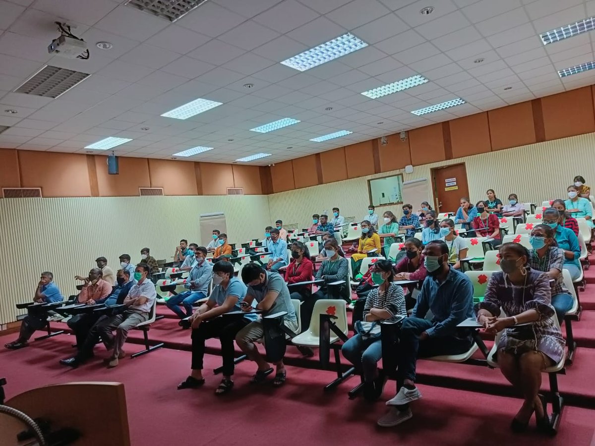 UASDharwad_05's tweet photo. Students of @UASDharwad_05 kick start their #InternationalTraining @AITAsia #Thailand under @icarindia @IcarNahep IDP... @WorldBank @AgriGoI @EduMinOfIndia @rakesh_chandra @anuagrawal_icar https://t.co/oCW5rHH2ur