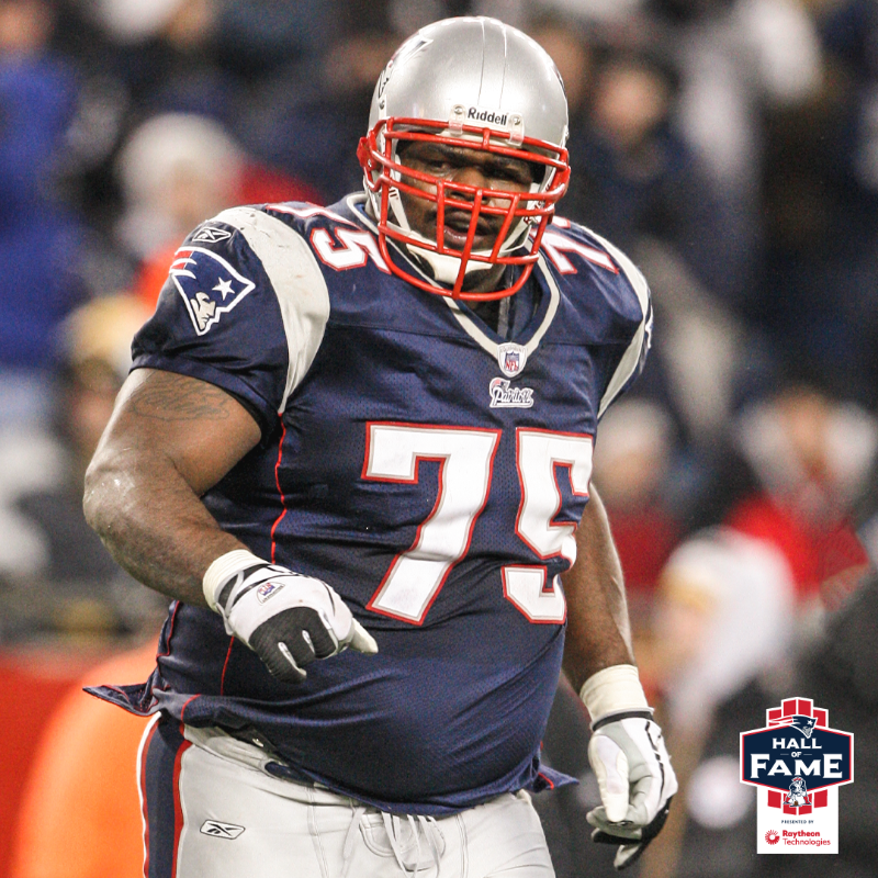 Patriots's tweet photo. 4x All-Pro
5x Pro Bowler
7x Patriots captain

Vote @wilfork75 to @TheHall: https://t.co/XJtf7R1gVn